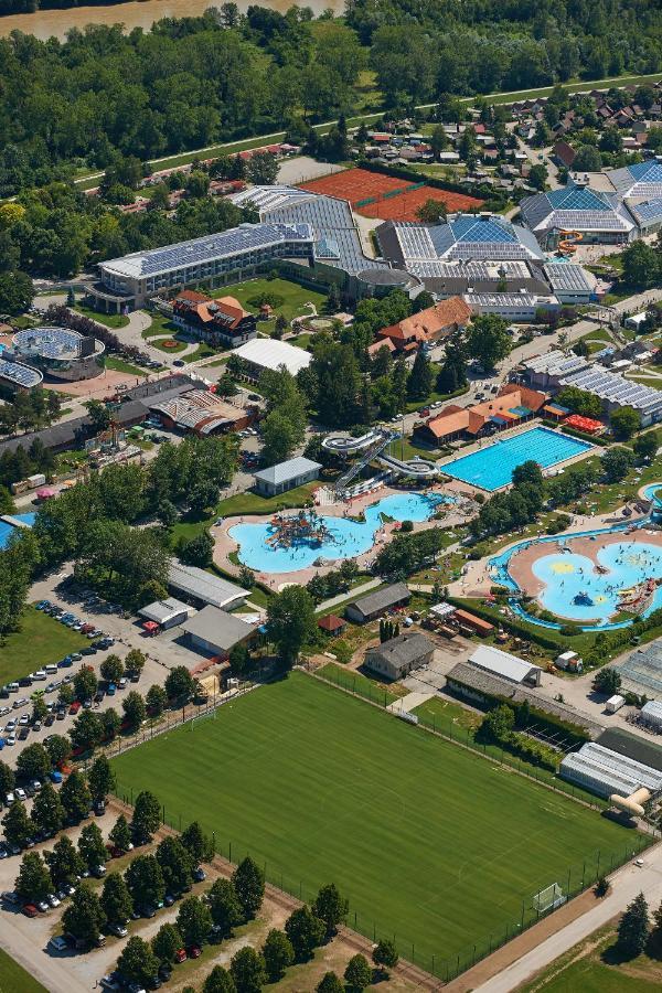 Mediteran Travel Mobile Homes In Camping Terme Catez Brežice Exteriér fotografie