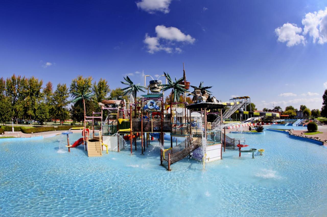 Mediteran Travel Mobile Homes In Camping Terme Catez Brežice Exteriér fotografie